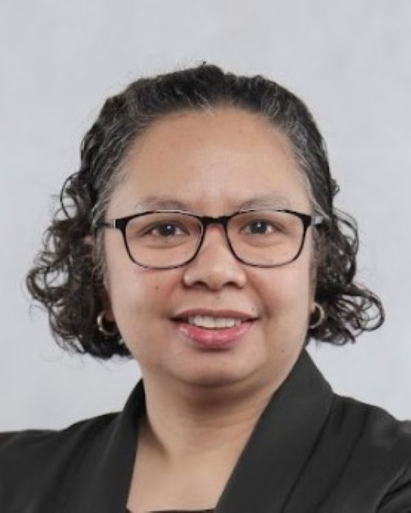 Portrait of Shirley Alvarez